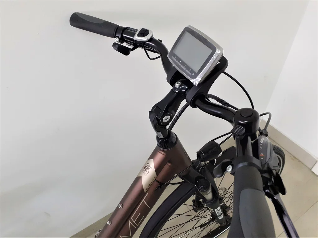 Električno kolo ECONO Equus MTB C4 Metalik siva L 870wh TESTNO