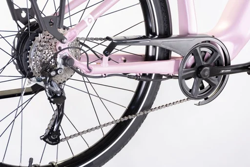 Električno kolo ECONO Apes CITY EER4 lavandl 2026 EUROBIKE Velikost: S/M Baterija: 700Wh