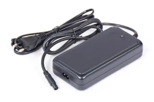 Polnilec za 36V baterijo ECONO / 4A 4-pin UART