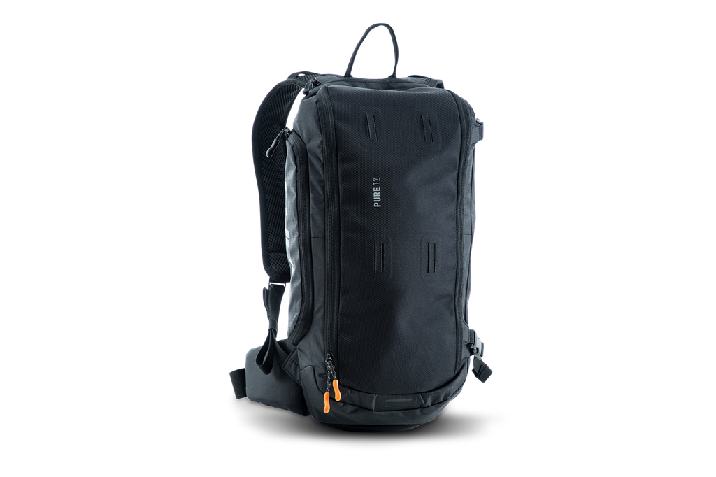 Nahrbtnik CUBE PURE BLACK 12