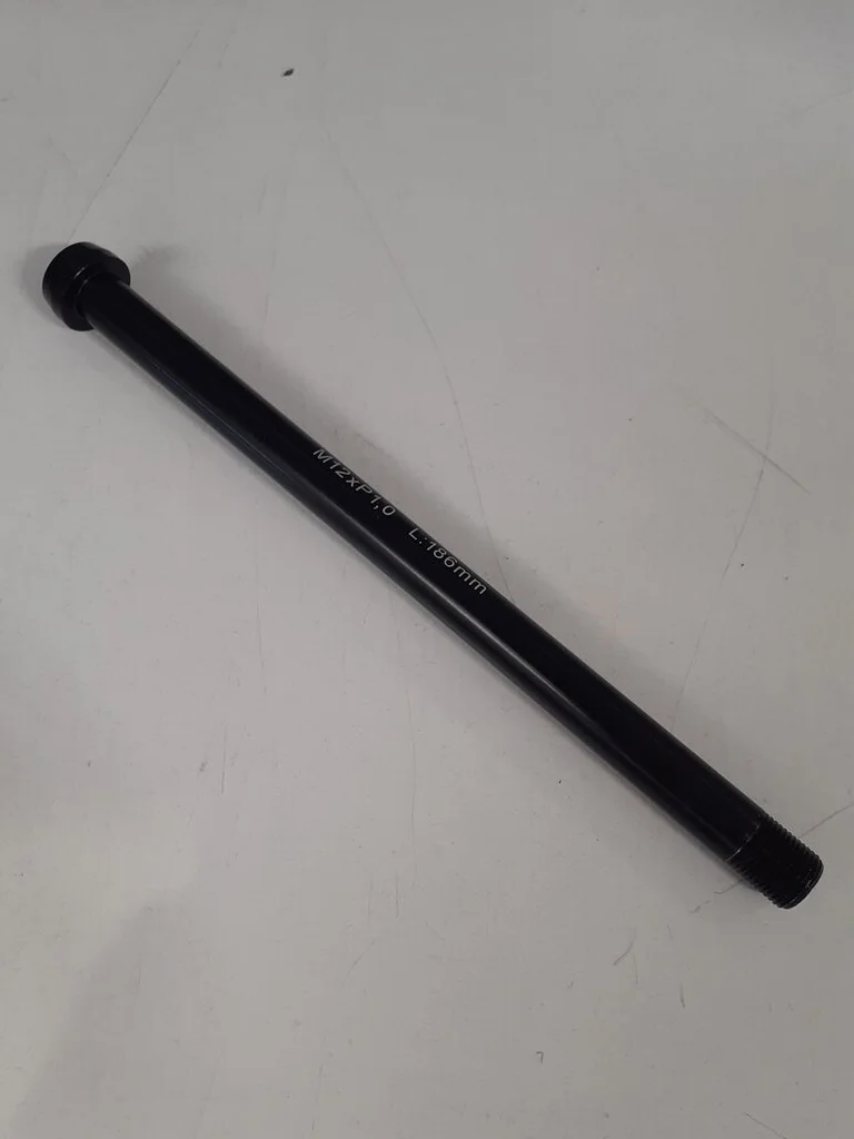 Rear thru-axle 12x148, M12 × 1.0, 186 mm