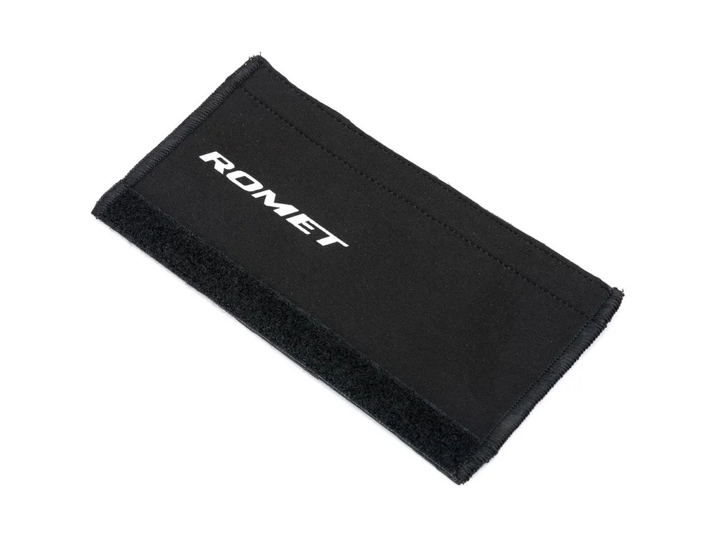 Protecting frame from chain romet